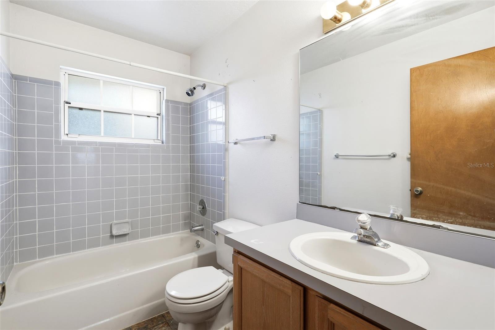 DELTONA LAKES UNIT 27 - Residential