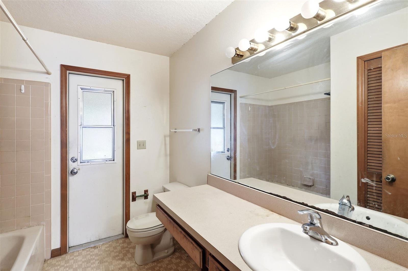 DELTONA LAKES UNIT 27 - Residential