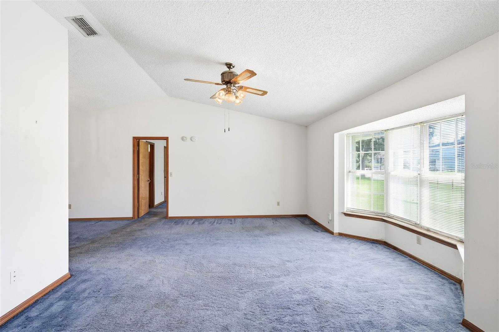 DELTONA LAKES UNIT 27 - Residential