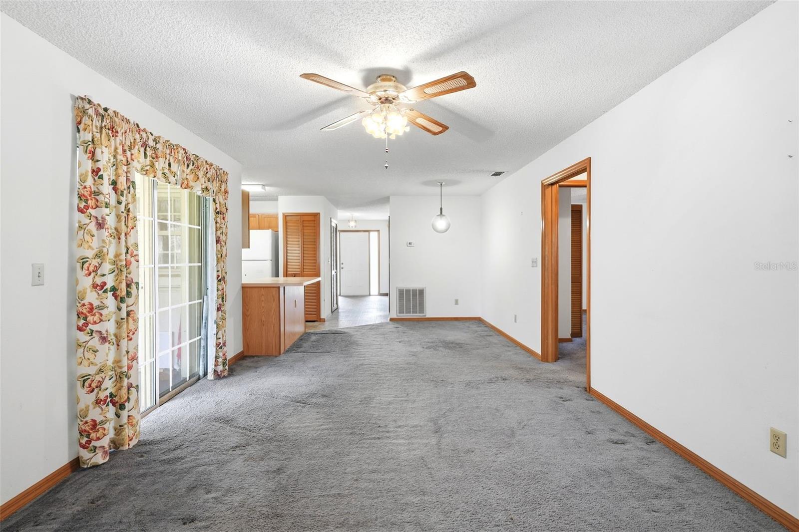 DELTONA LAKES UNIT 27 - Residential