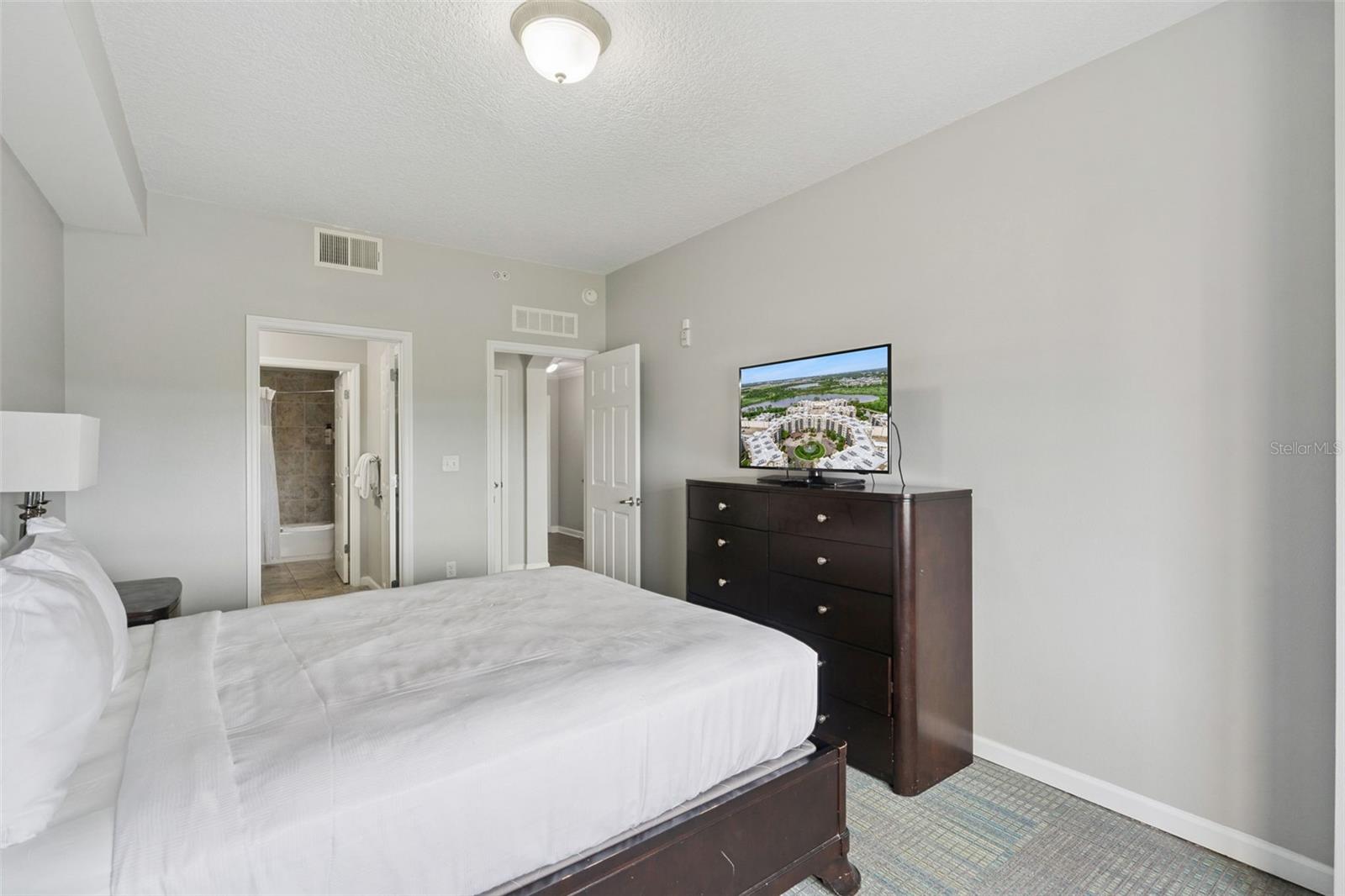 THE GROVE RESORT AND SPA - Residential
