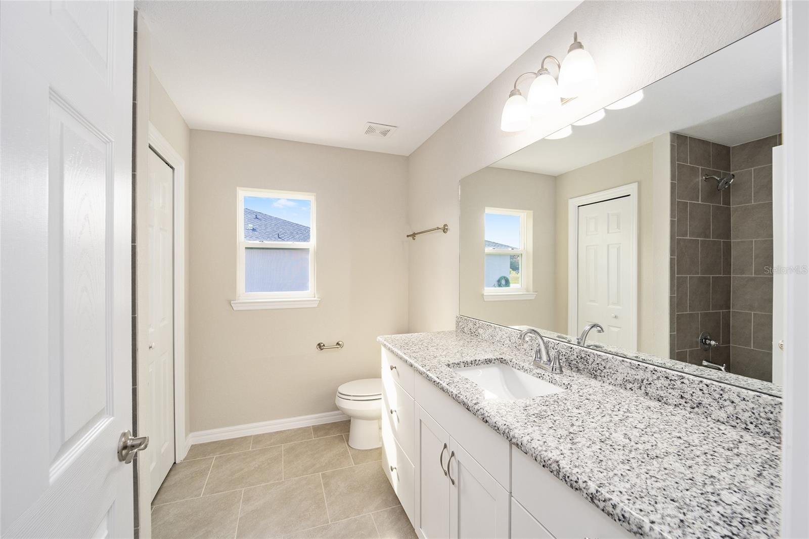 MARION OAKS UN TWELVE - Residential