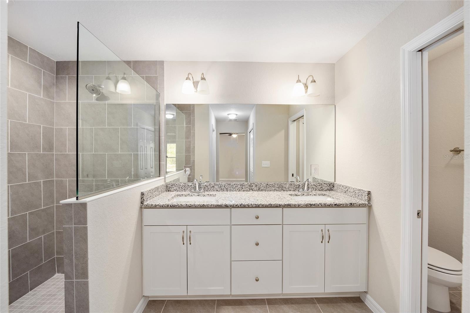 MARION OAKS UN TWELVE - Residential