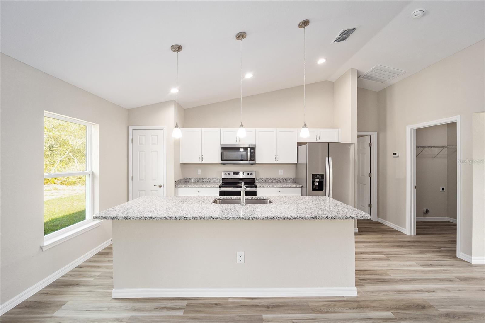 MARION OAKS UN TWELVE - Residential