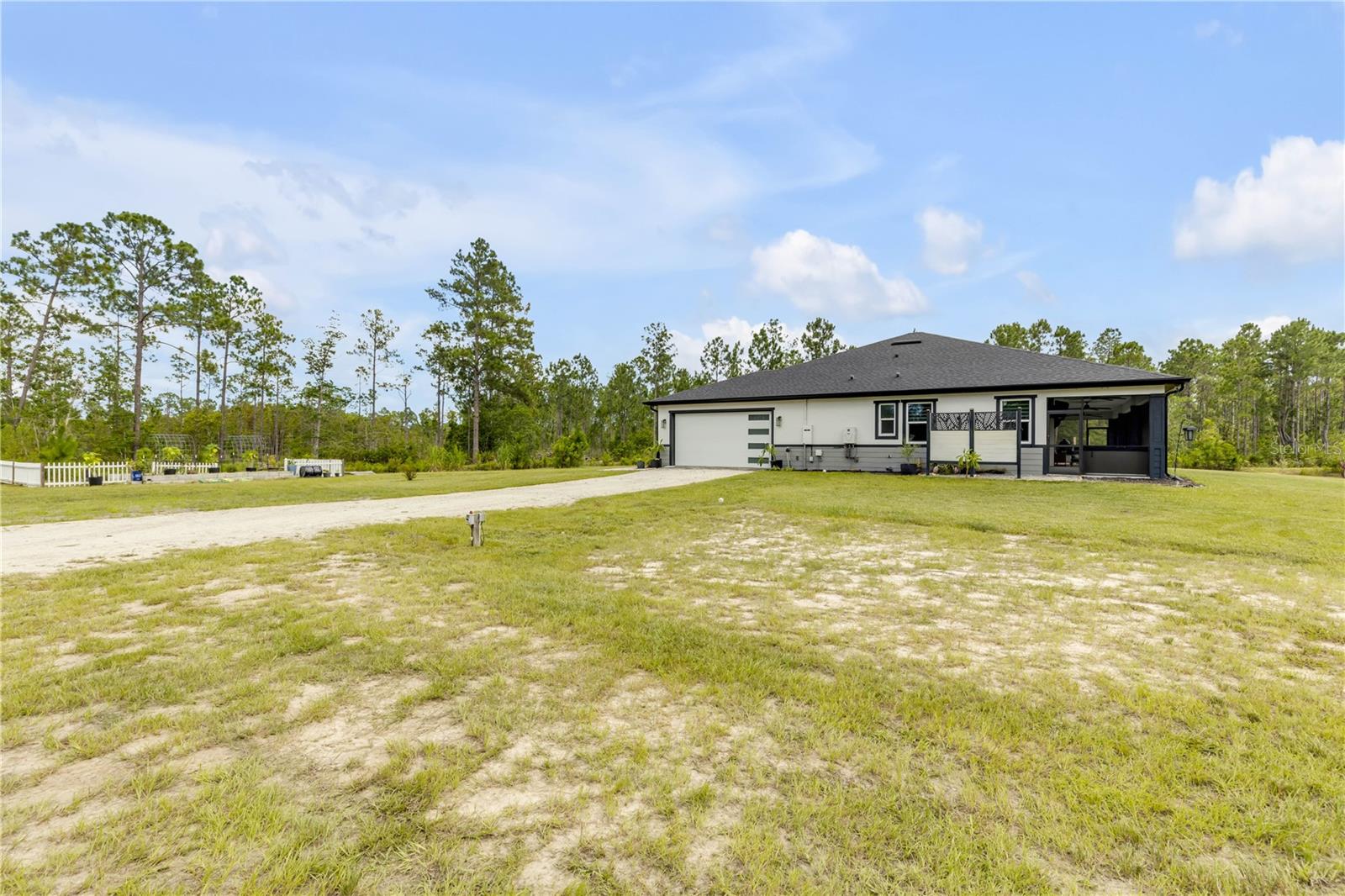1998-OMEGA RANCH RD - Residential