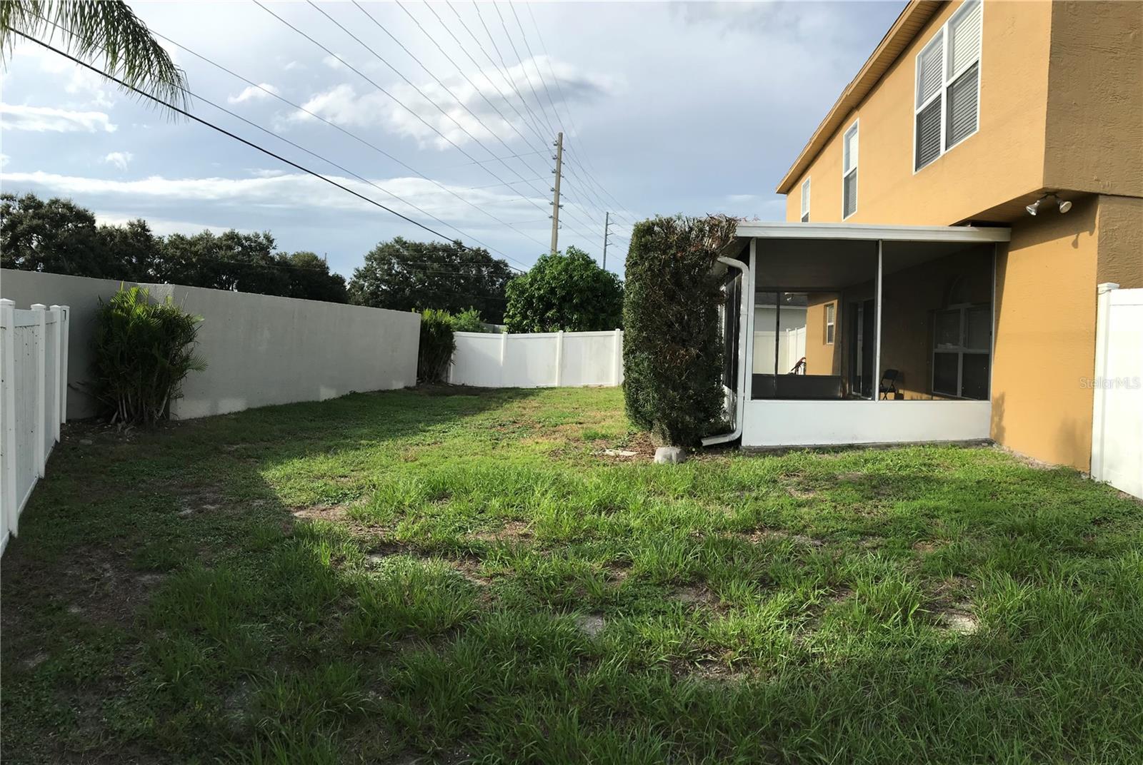 ASHTON PARK - Residential