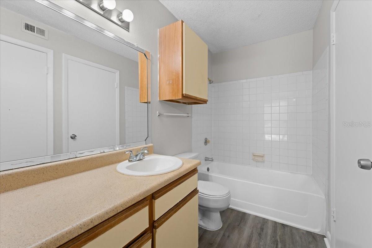 THE GRAND RESERVE CONDO - Residential
