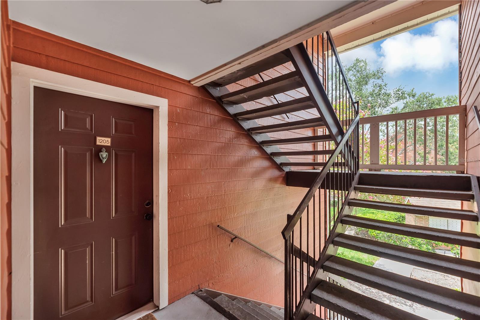 VANTAGE POINT CONDO - Residential