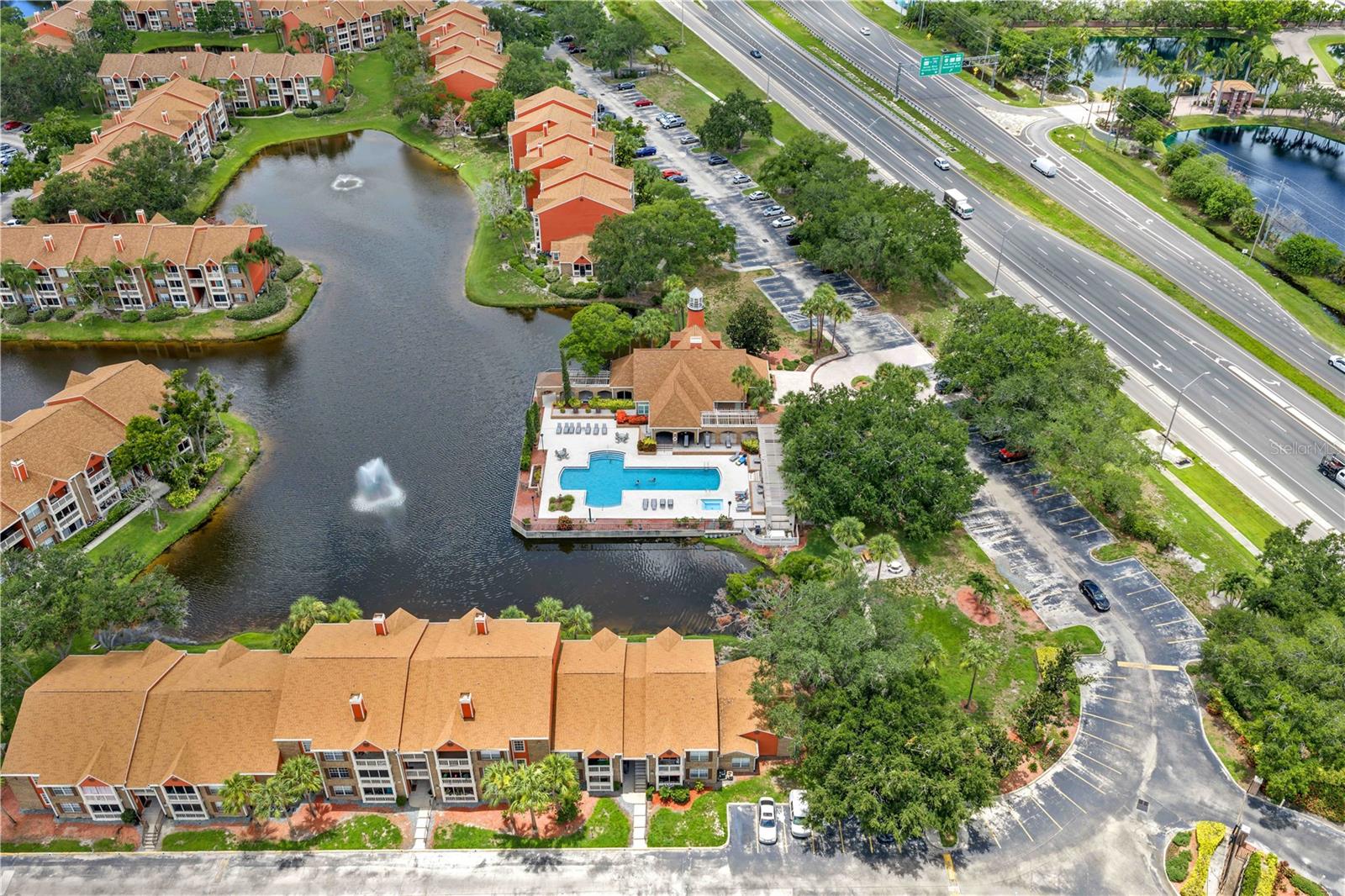 VANTAGE POINT CONDO - Residential