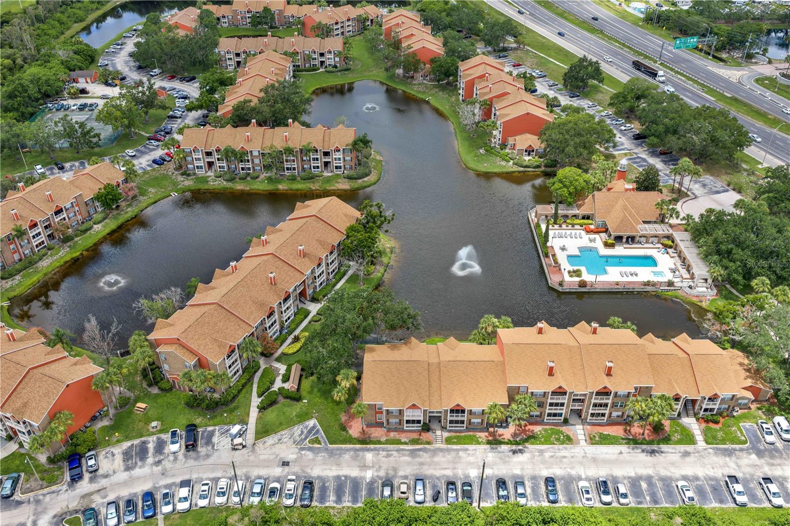 VANTAGE POINT CONDO - Residential