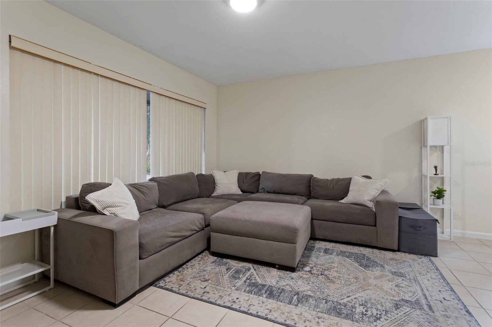 ALOMA PARK - Residential