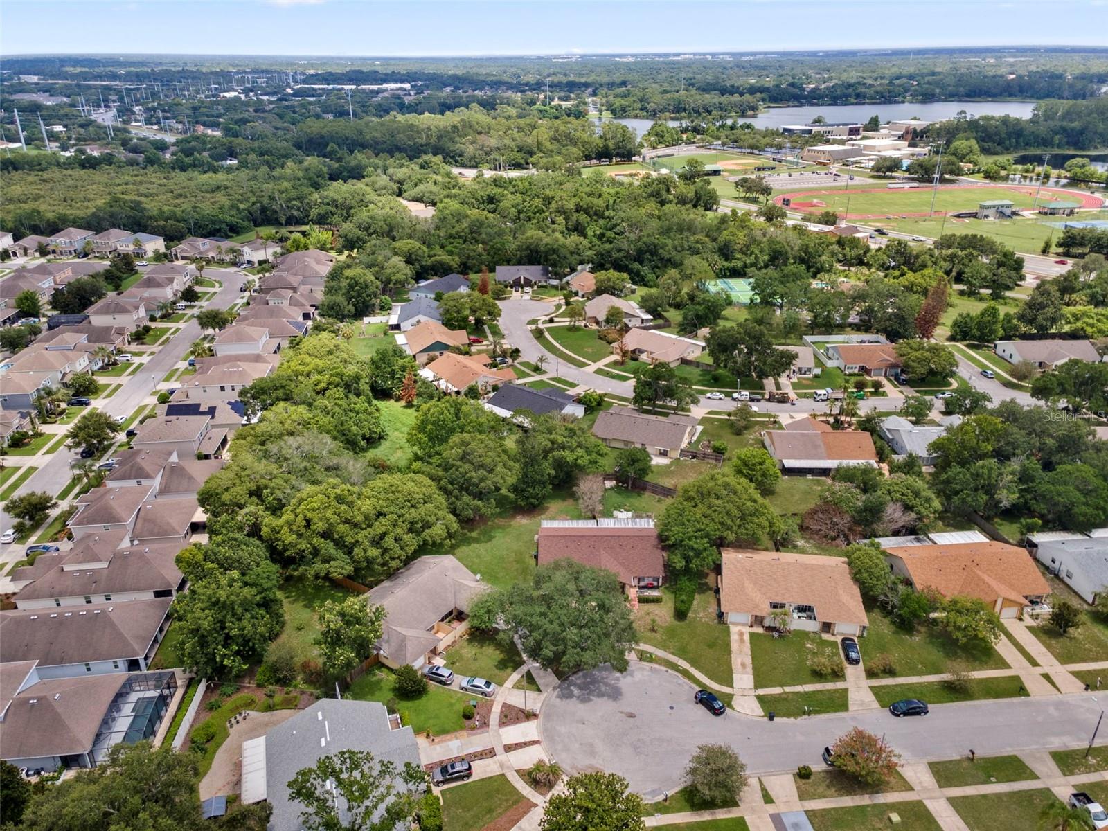 ALOMA PARK - Residential