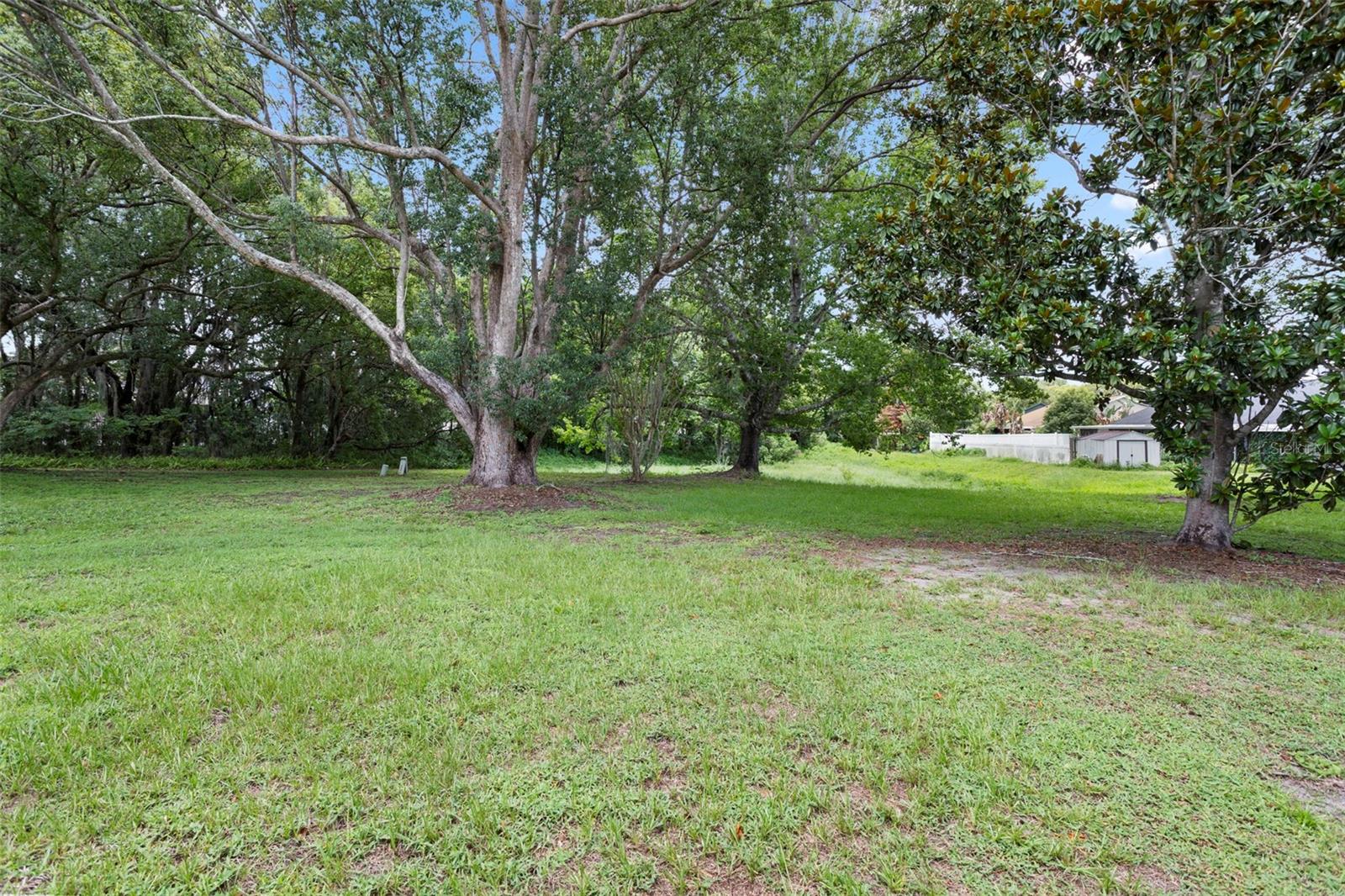ALOMA PARK - Residential