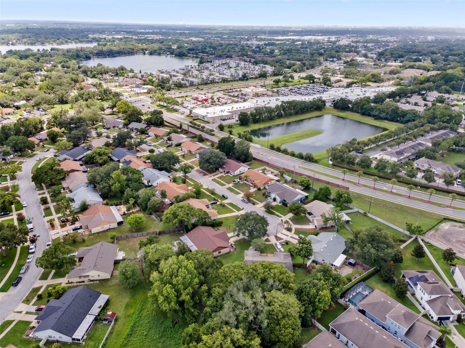 ALOMA PARK - Residential
