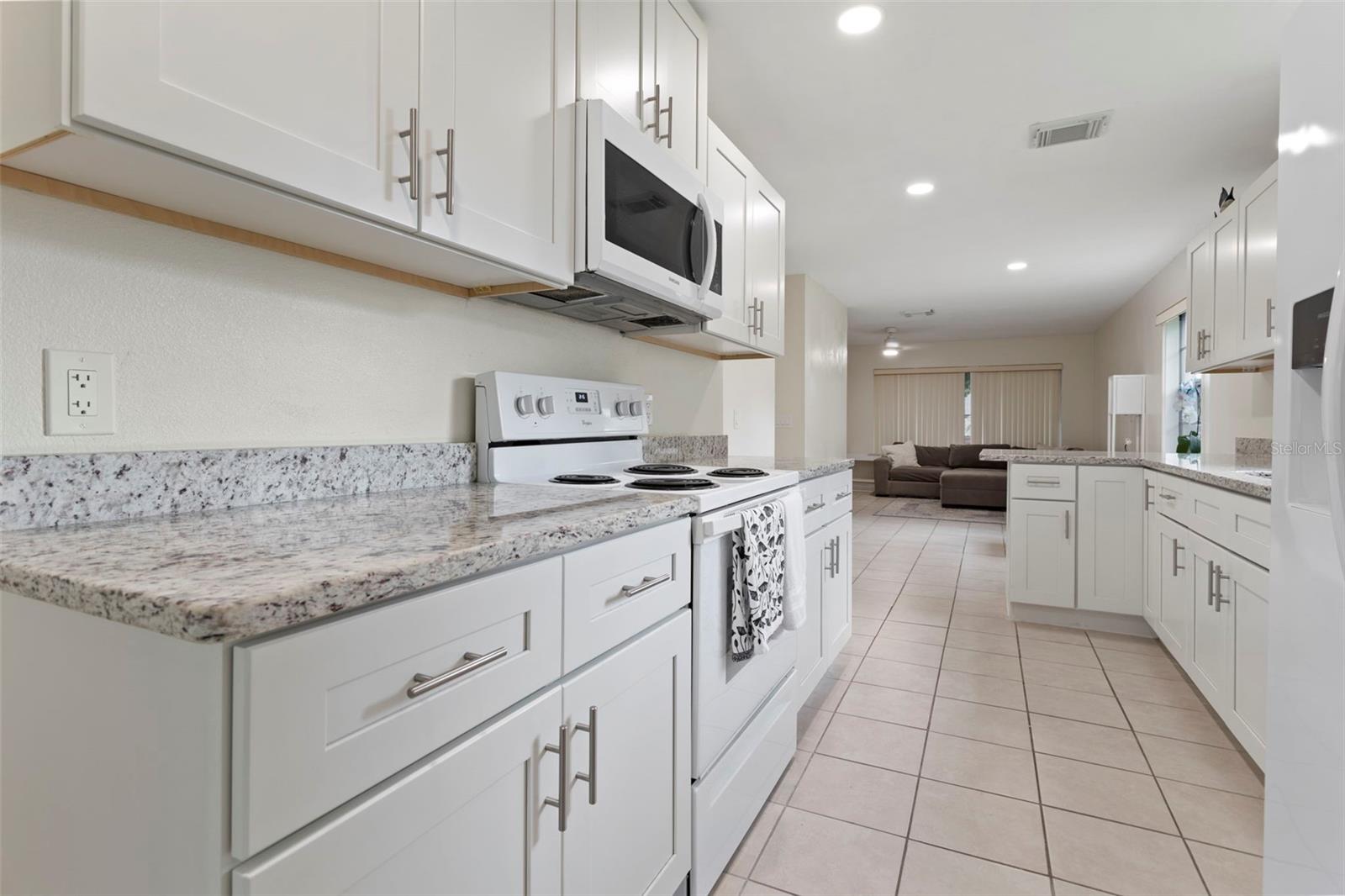 ALOMA PARK - Residential