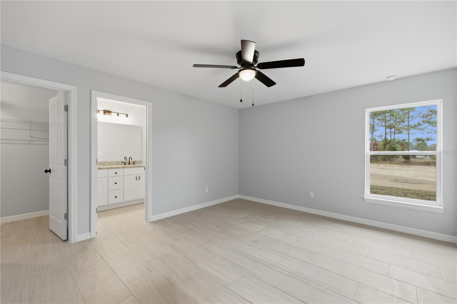 SILVER SPRINGS SHORES - Residential
