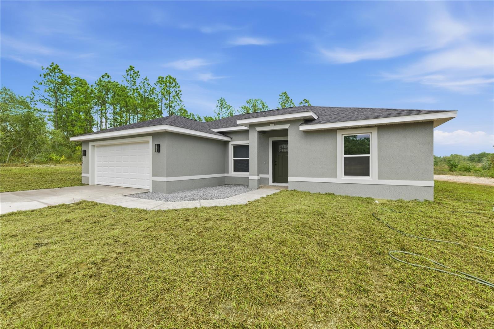 SILVER SPRINGS SHORES - Residential