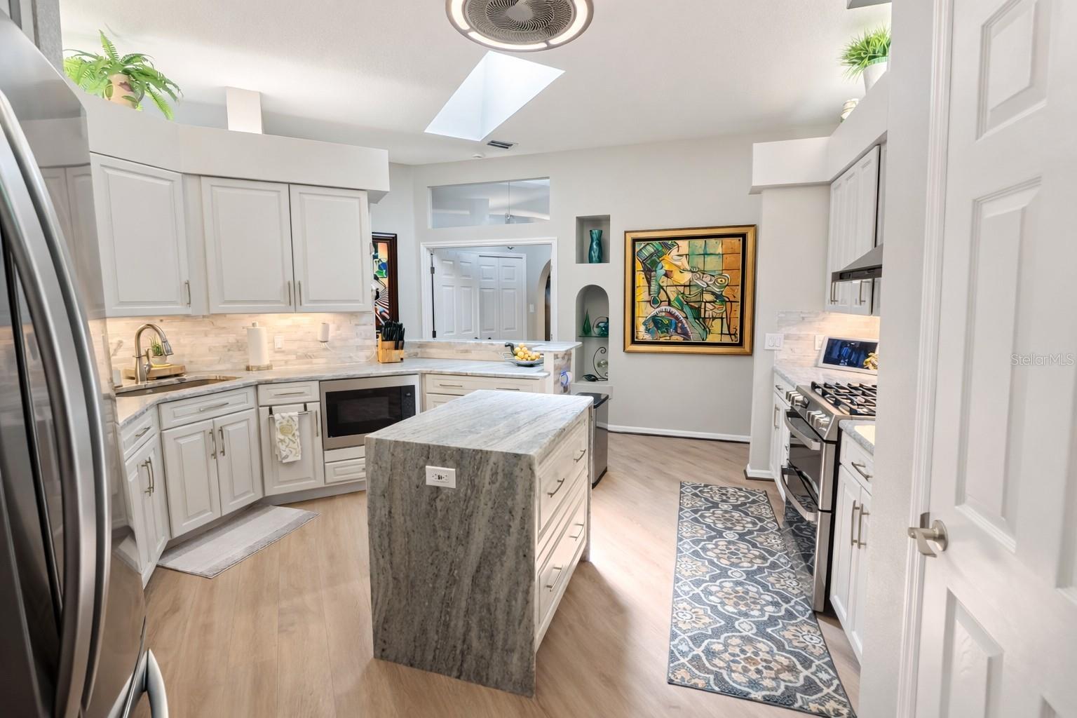 ROTONDA WEST LONG MEADOW - Residential