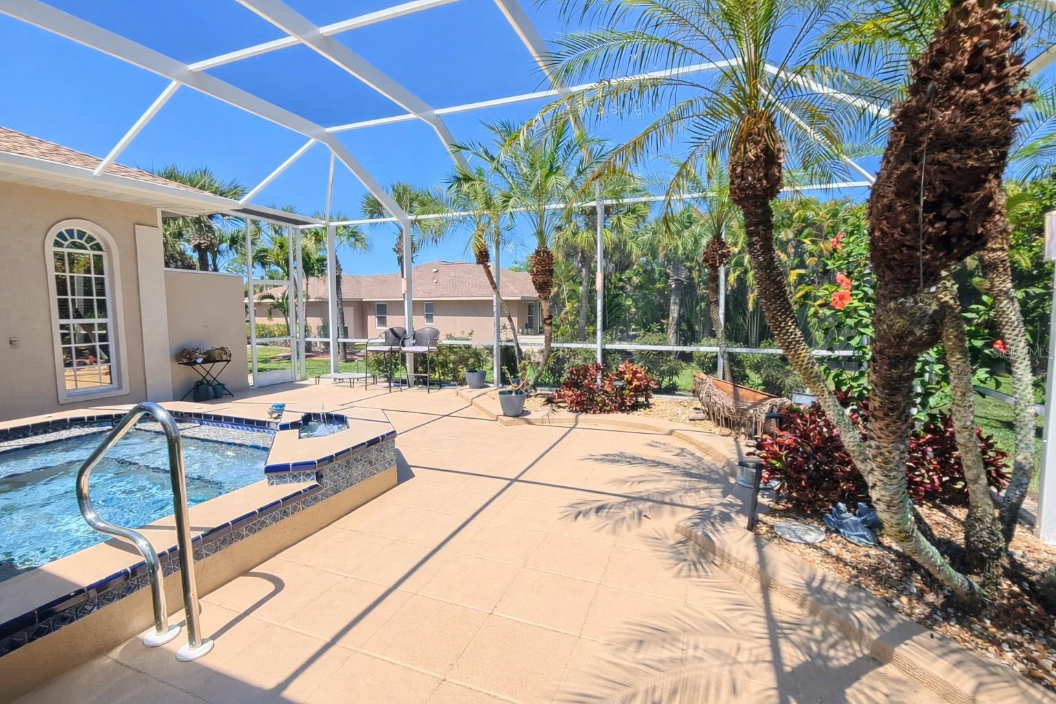 ROTONDA WEST LONG MEADOW - Residential