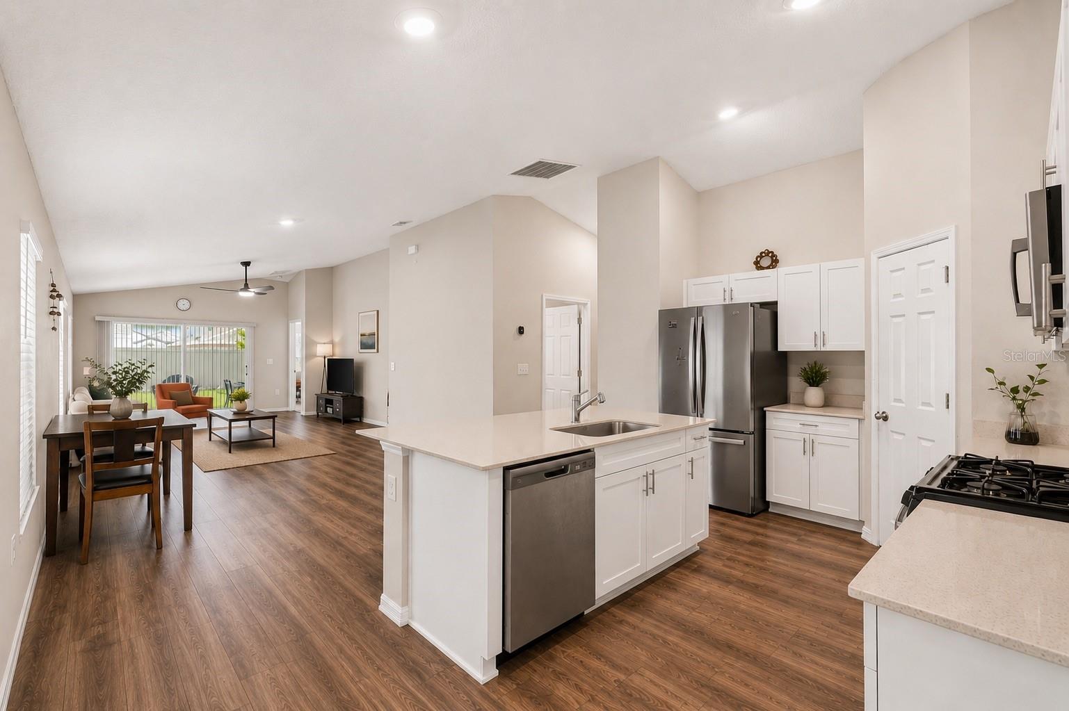 HINTON HAWKSTONE PH 2A & 2B2 - Residential