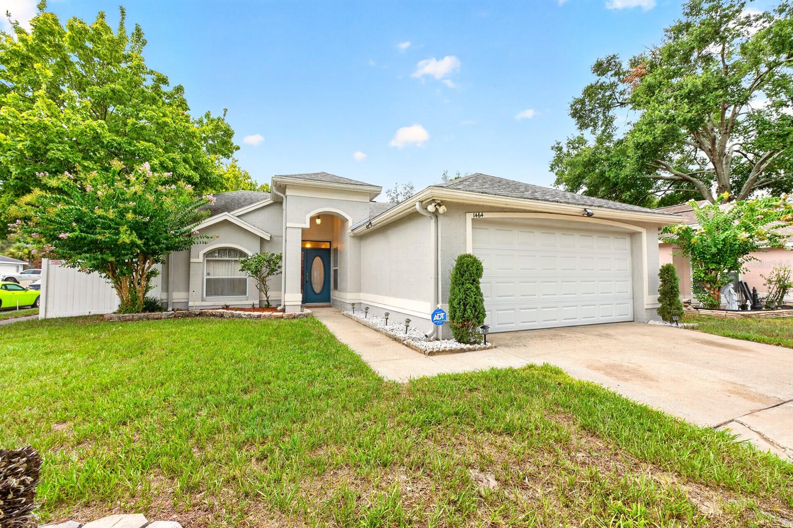 WOODFIELD OAKS - Residential