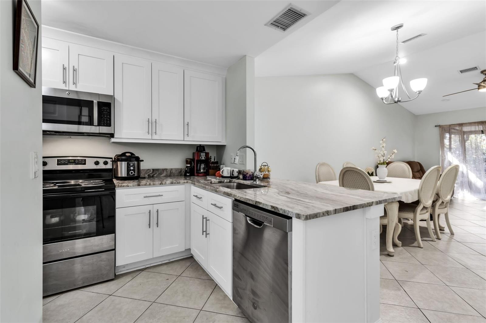 ROYAL PALM VILLAS - Residential