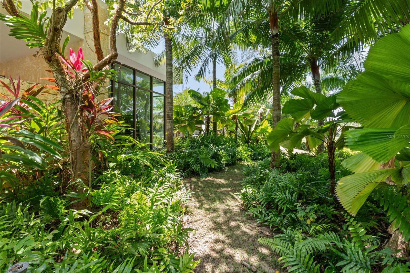 EAST BEACH - Residential