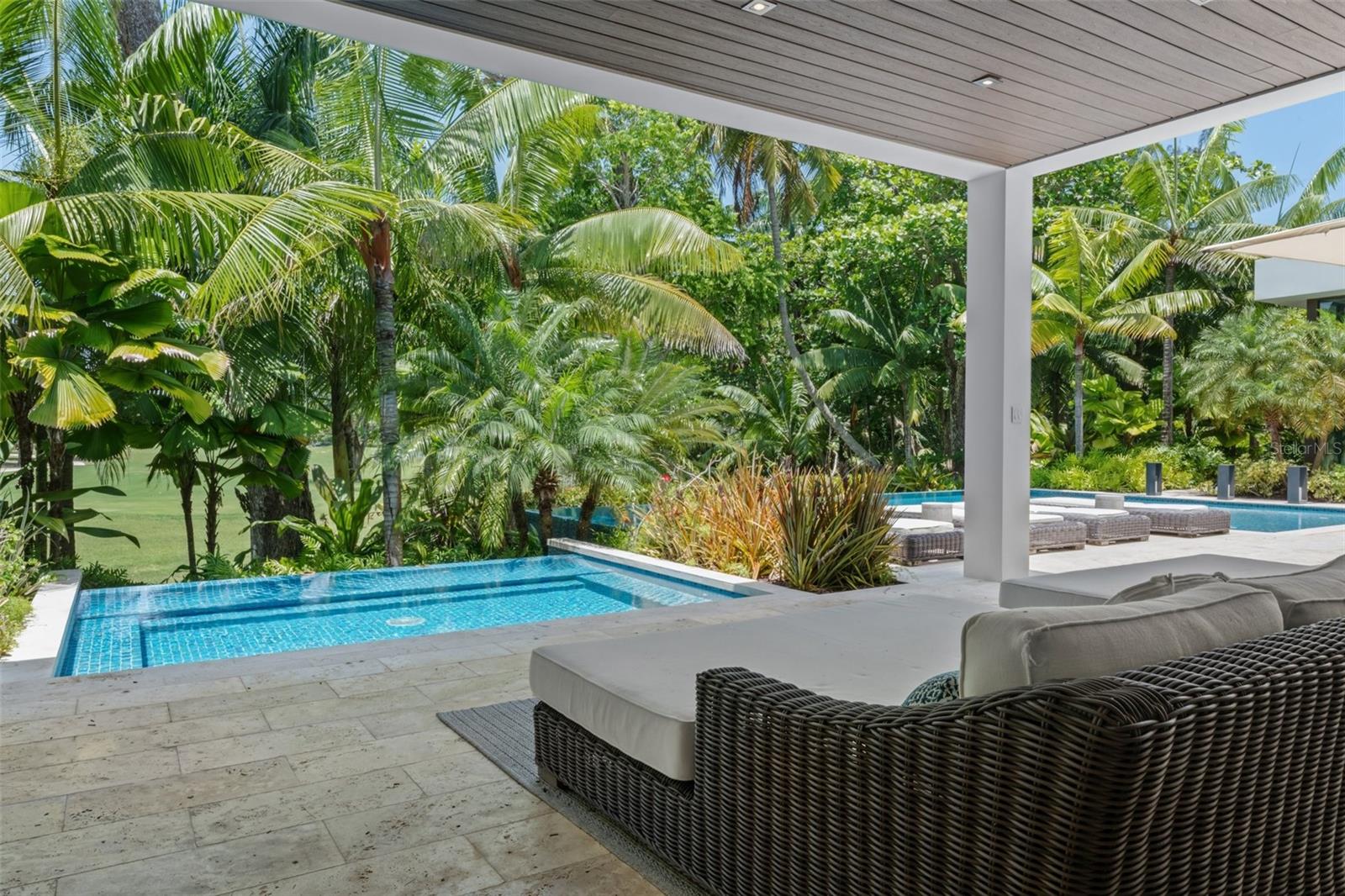 EAST BEACH - Residential