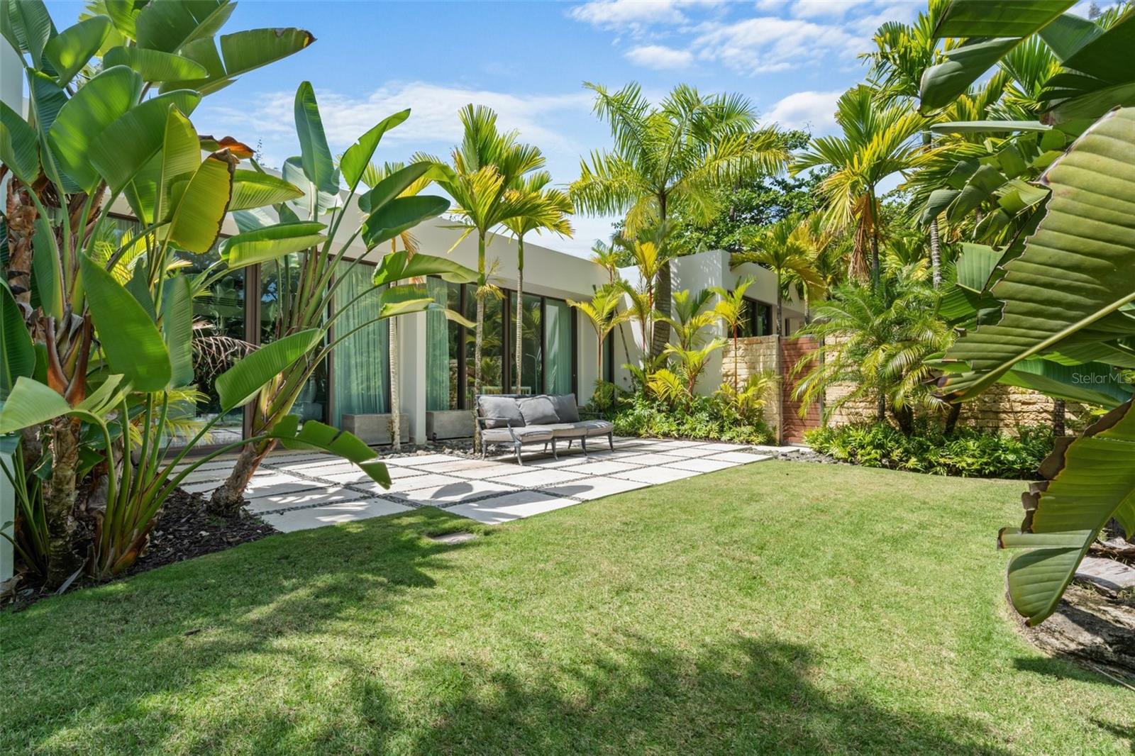 EAST BEACH - Residential