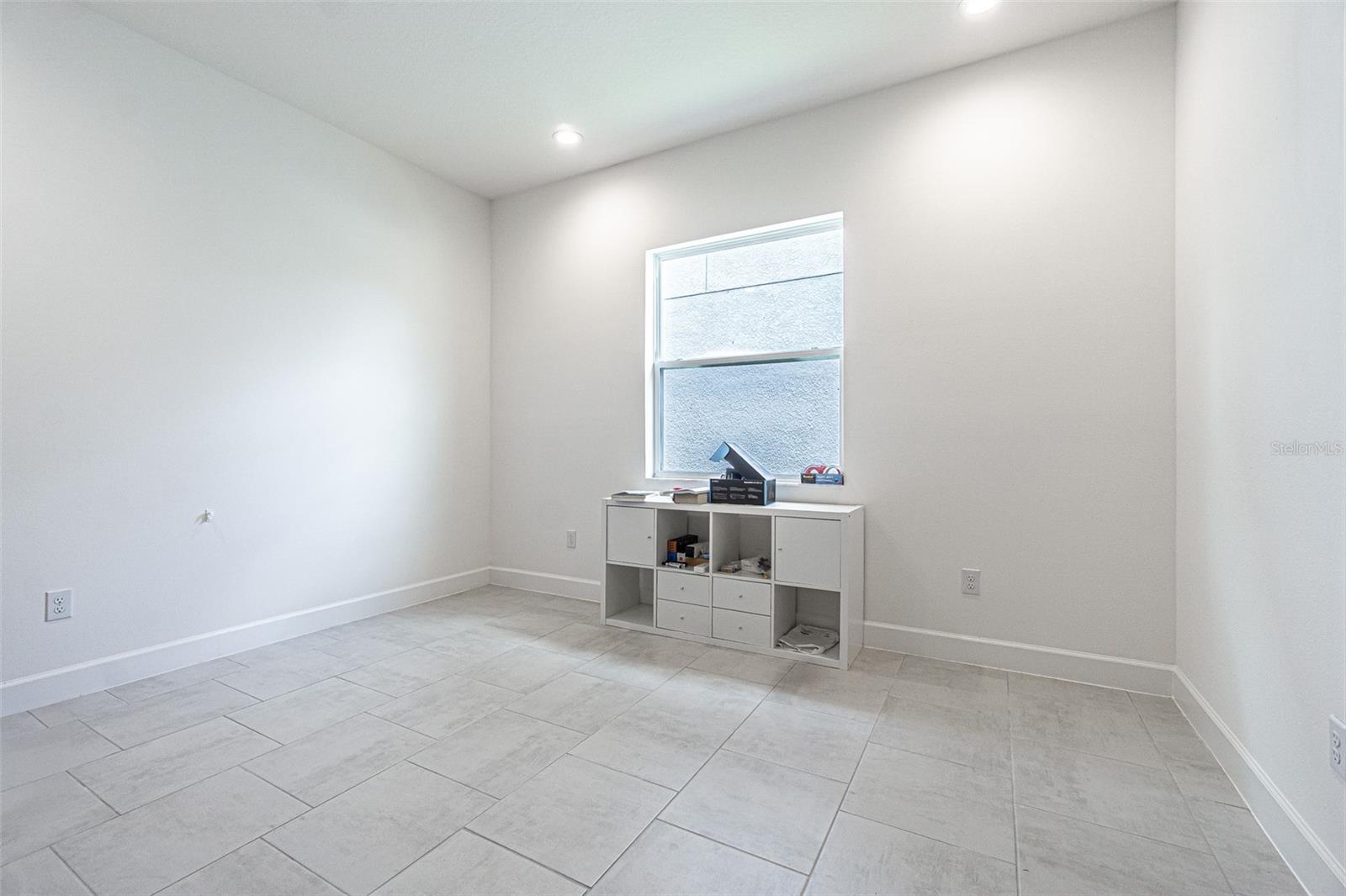 WINDING RDG PH 4 - Residential Lease