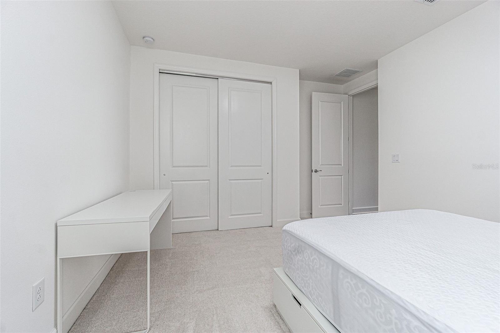 WINDING RDG PH 4 - Residential Lease