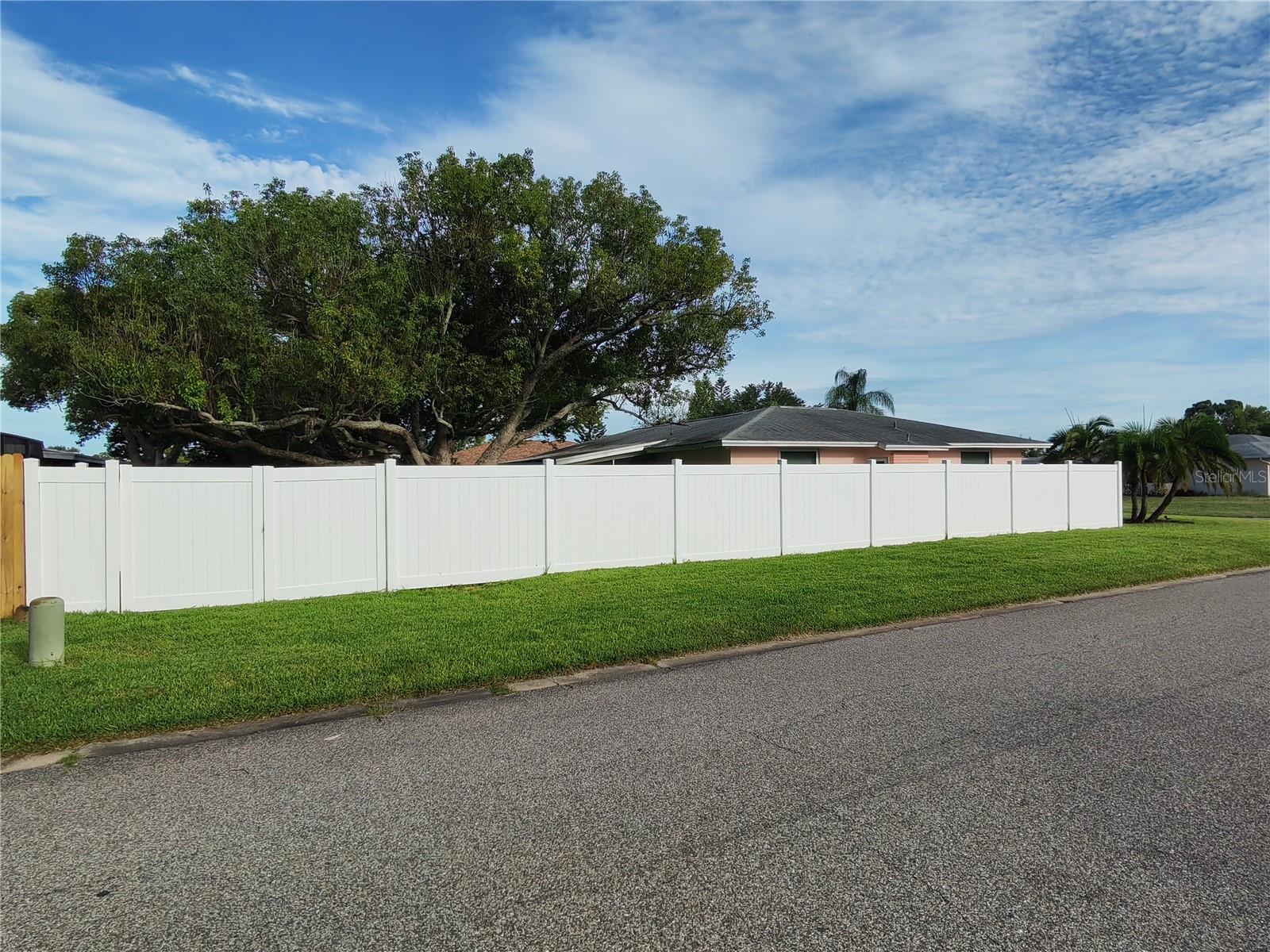 JASMINE LAKES - Residential