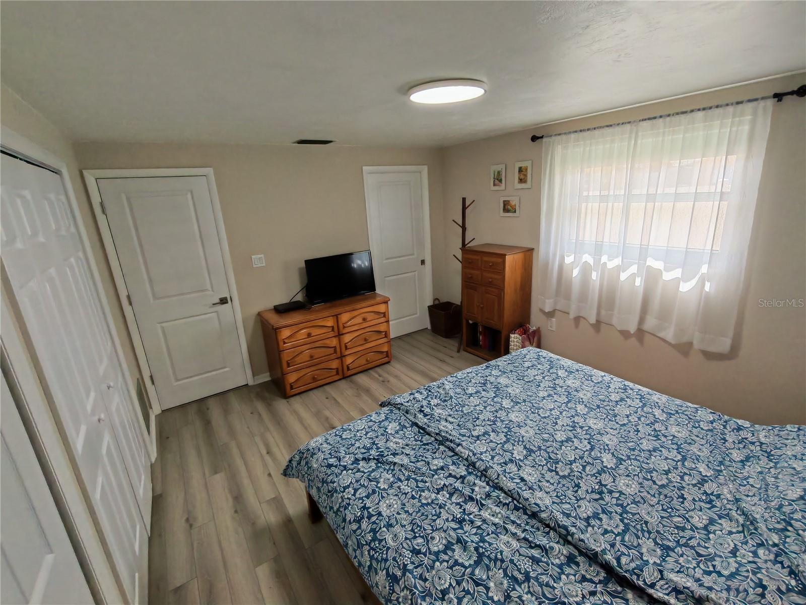 JASMINE LAKES - Residential