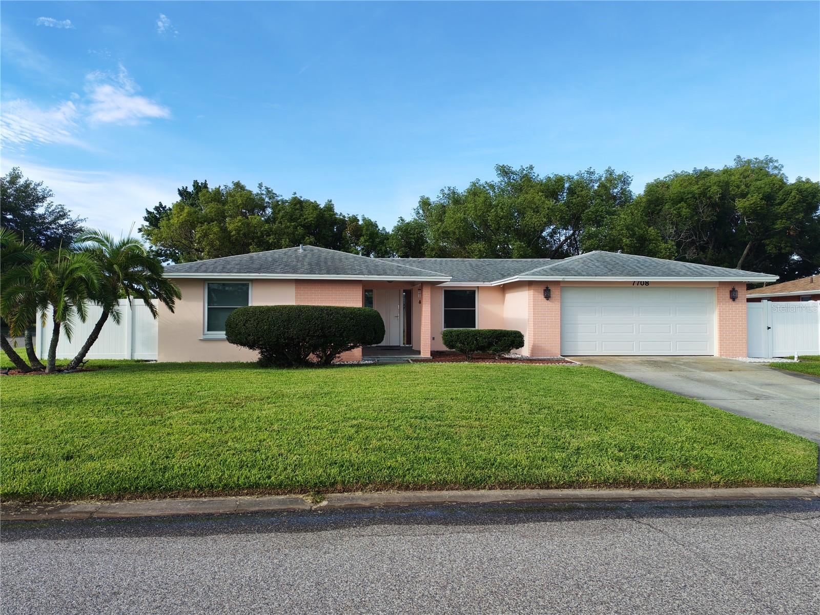 JASMINE LAKES - Residential