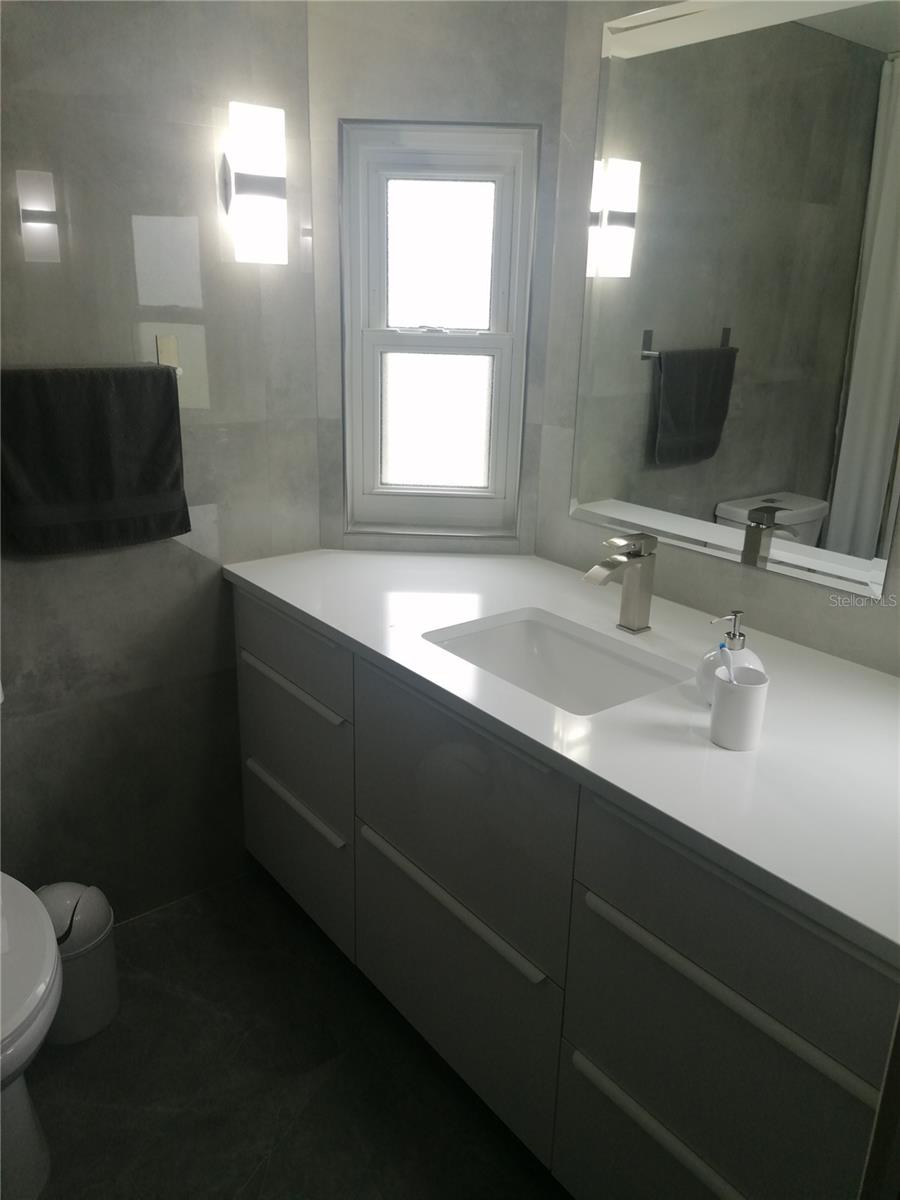 JASMINE LAKES - Residential