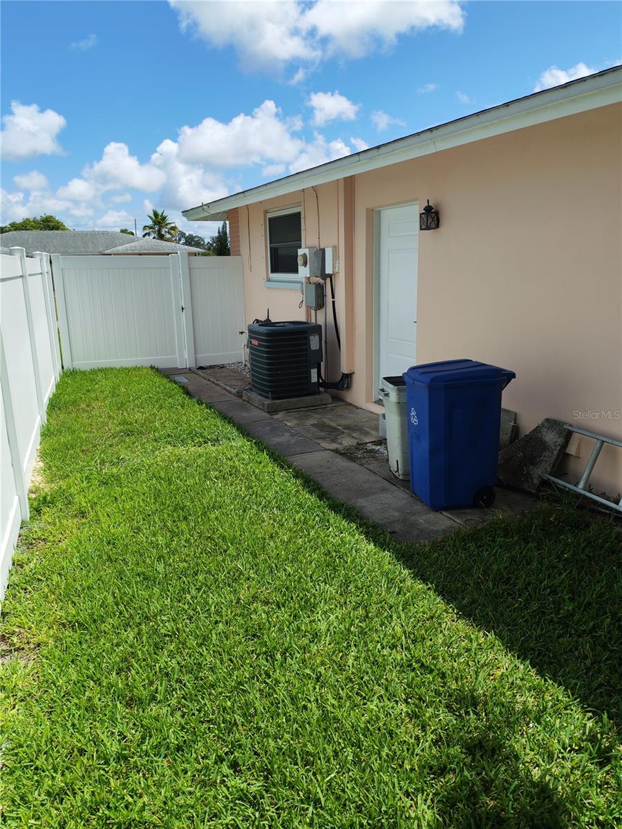 JASMINE LAKES - Residential