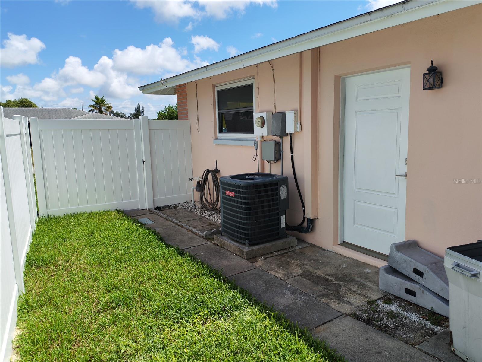 JASMINE LAKES - Residential