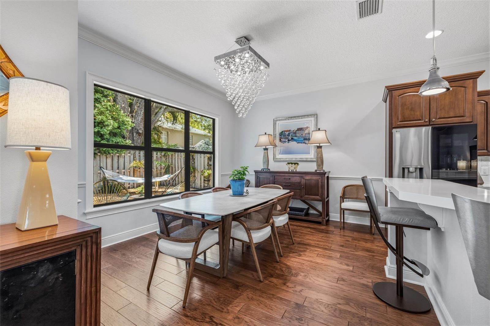 FOREST HILLS - Residential