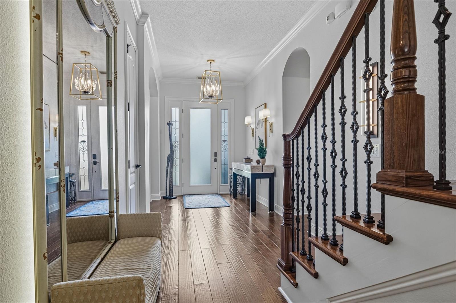 FOREST HILLS - Residential