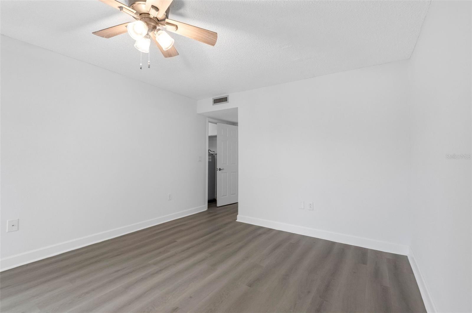 WINDRUSH COVE PH 1 CONDO - Residential