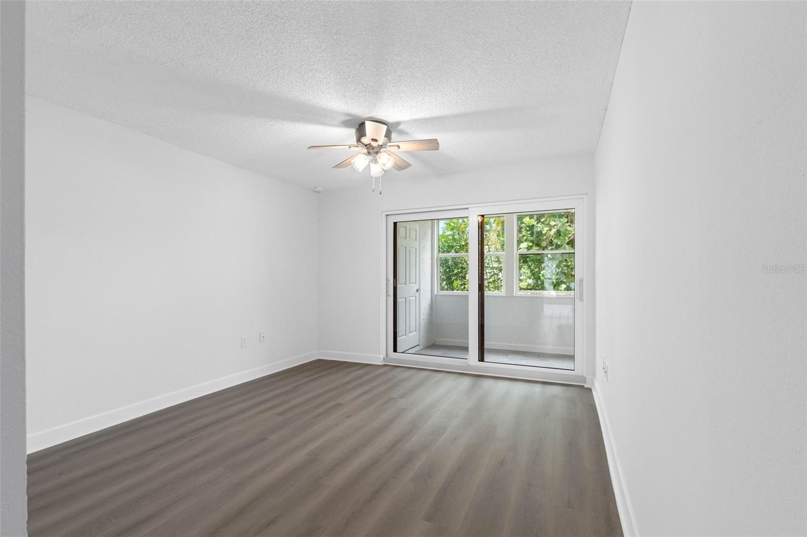 WINDRUSH COVE PH 1 CONDO - Residential