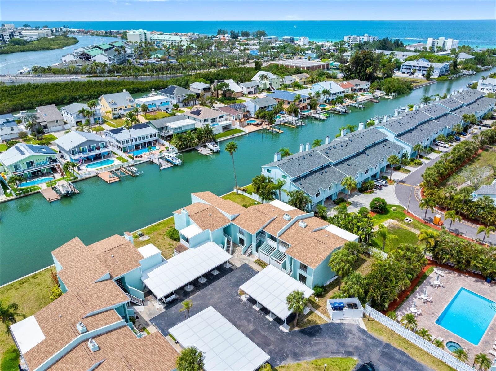WINDRUSH COVE PH 1 CONDO - Residential