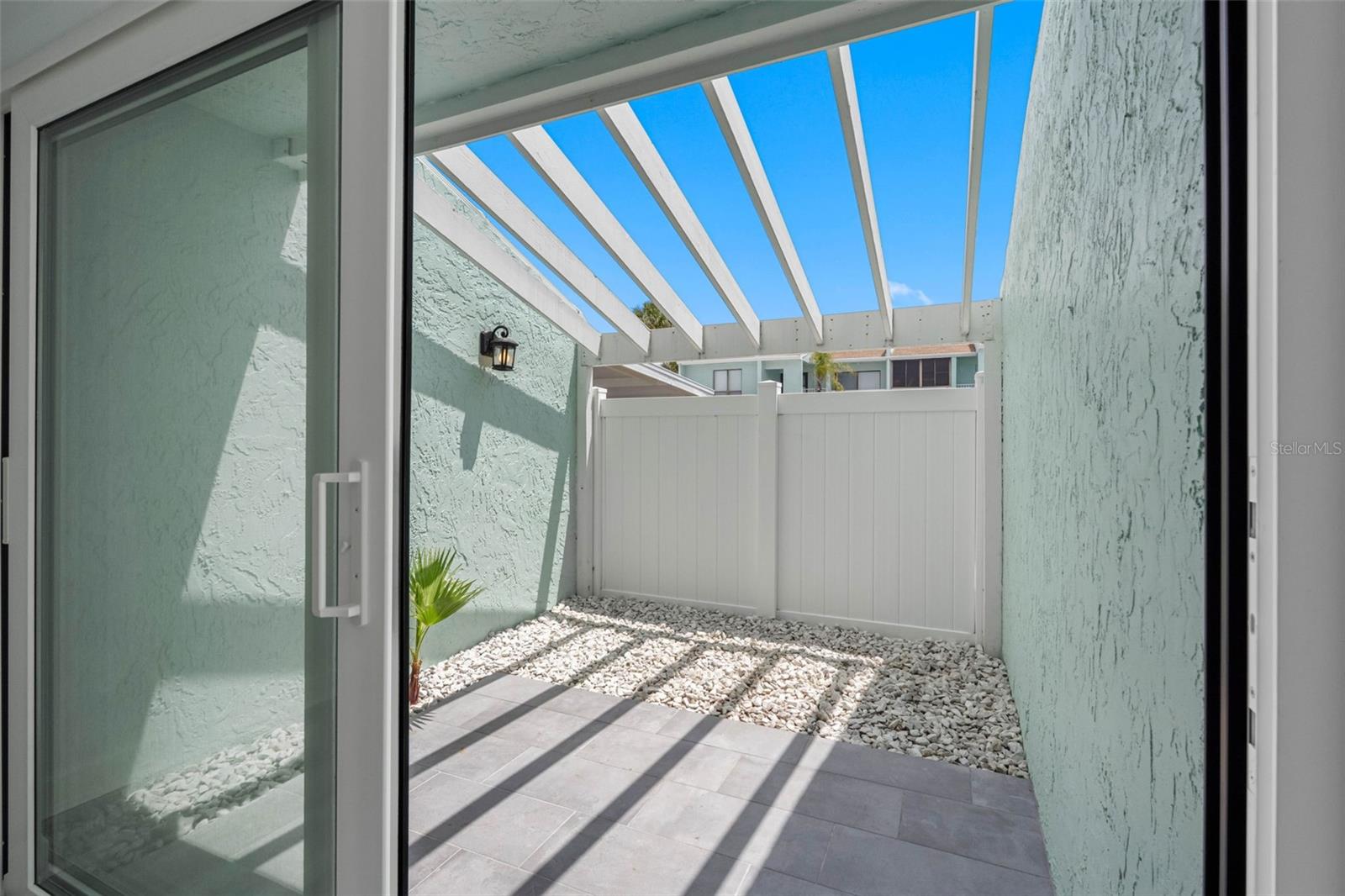 WINDRUSH COVE PH 1 CONDO - Residential