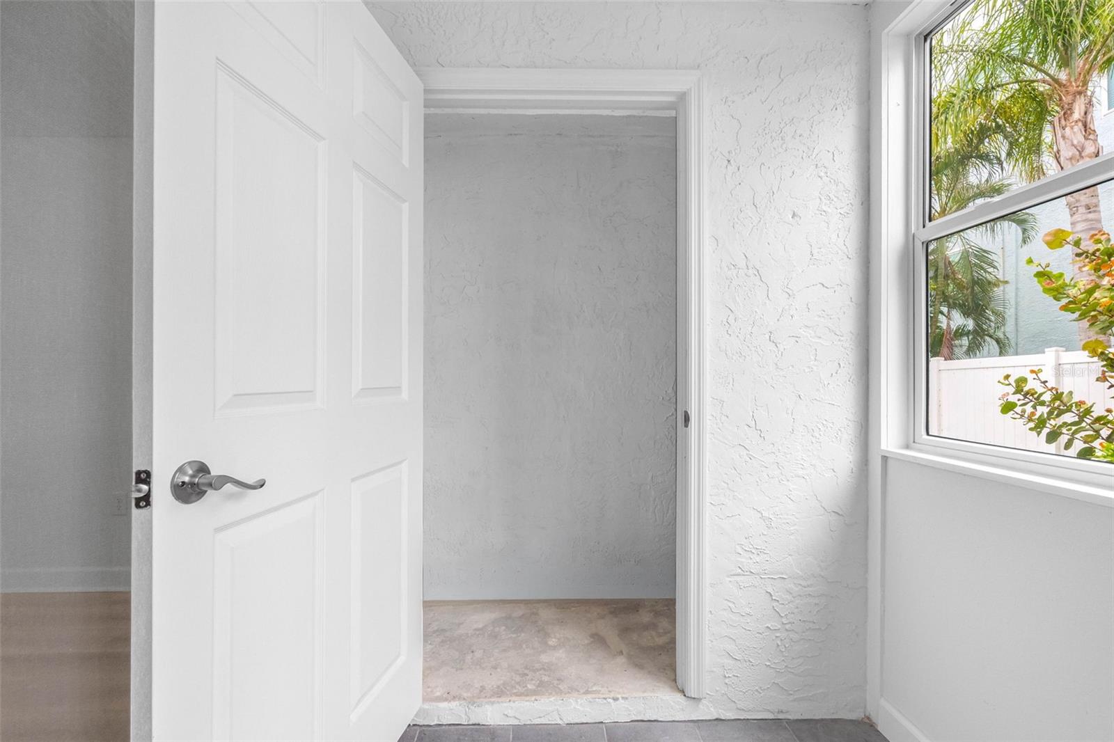 WINDRUSH COVE PH 1 CONDO - Residential