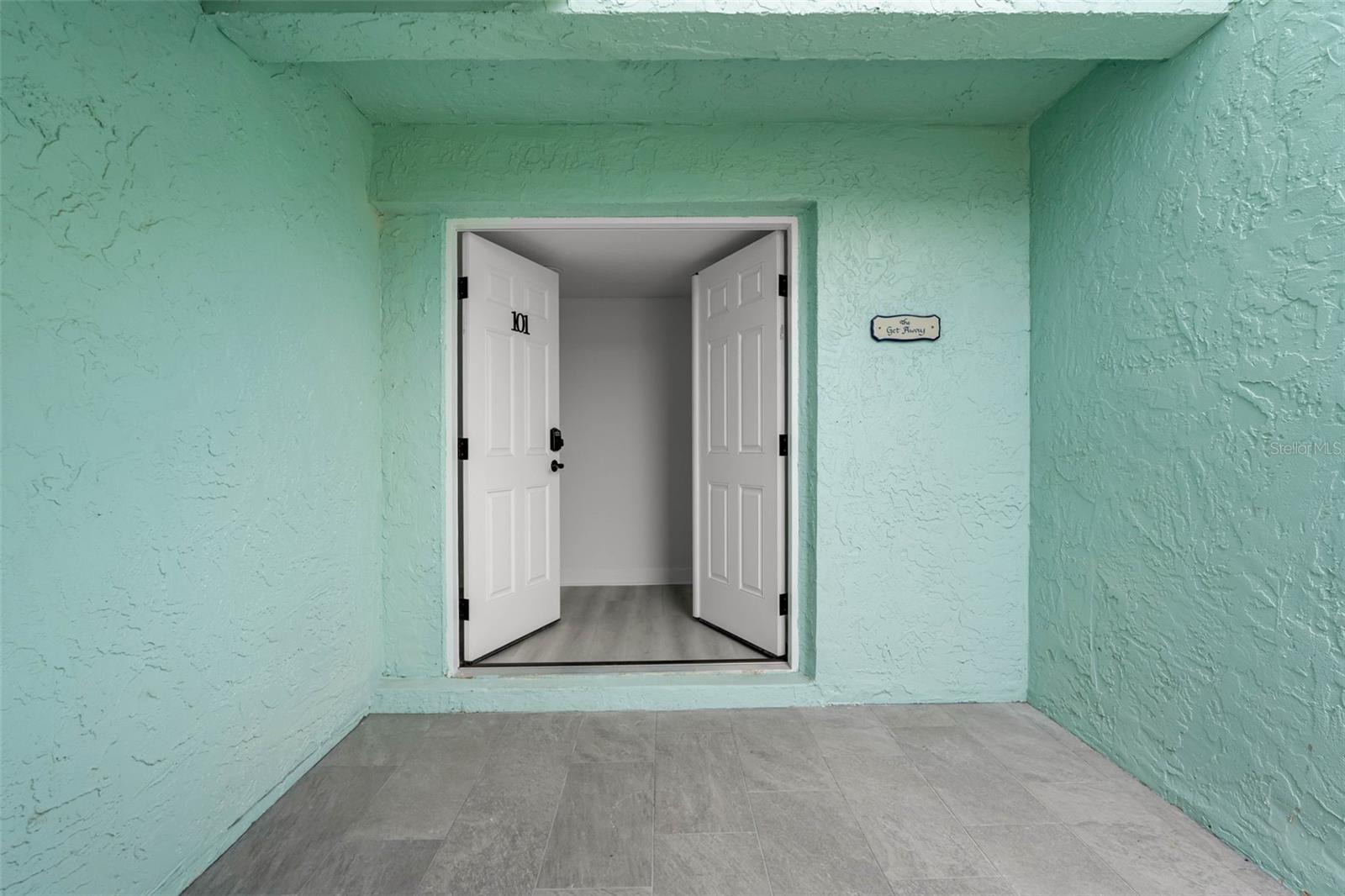 WINDRUSH COVE PH 1 CONDO - Residential