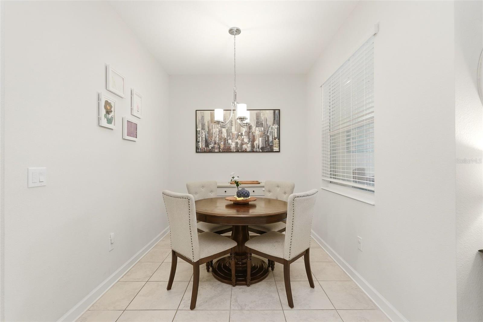 PANTHER VIEW - Residential