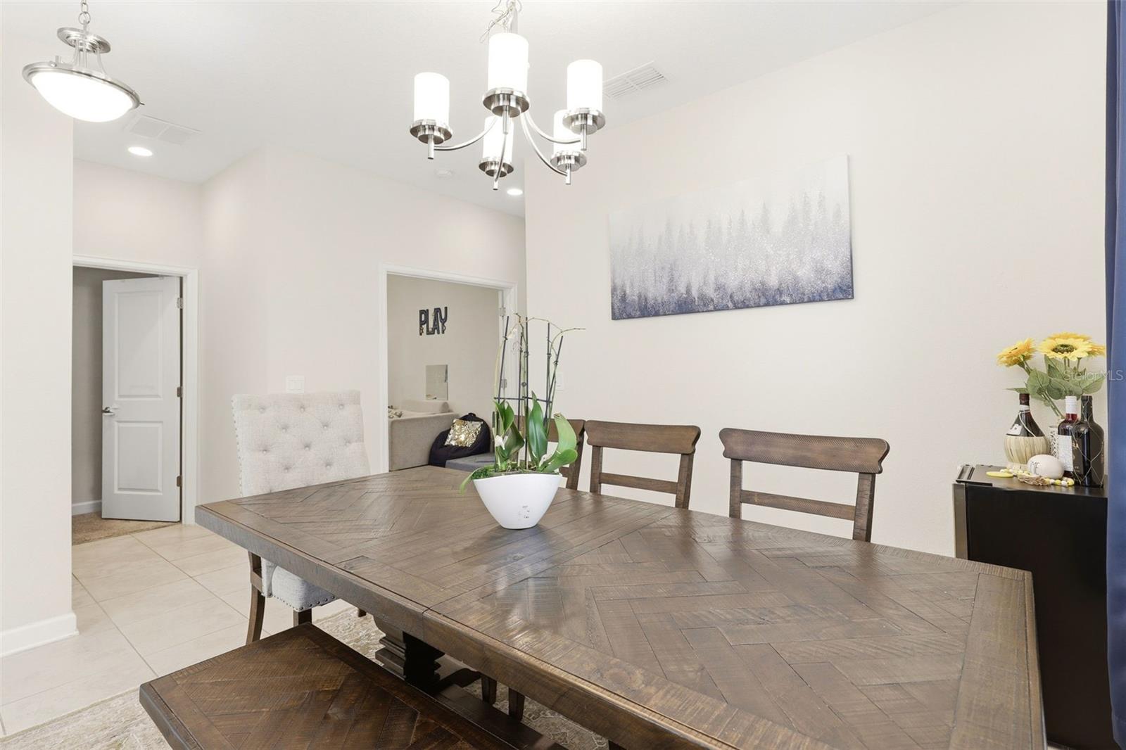 PANTHER VIEW - Residential