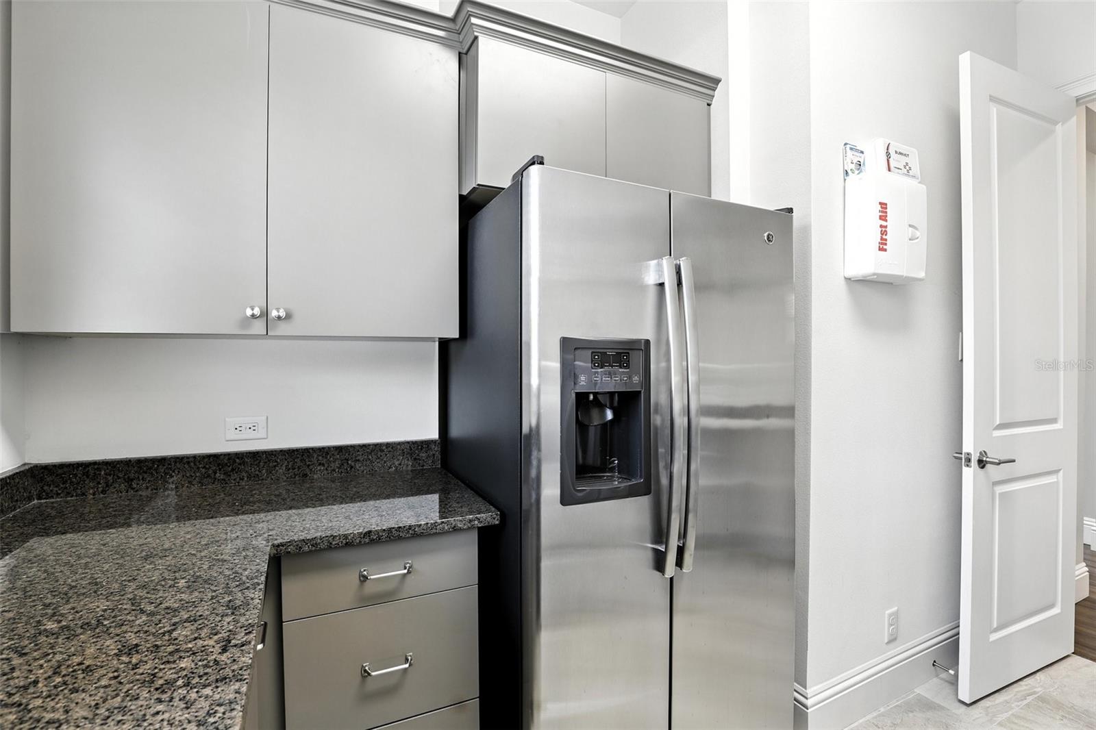 CASA DEL LAGO REP - Residential