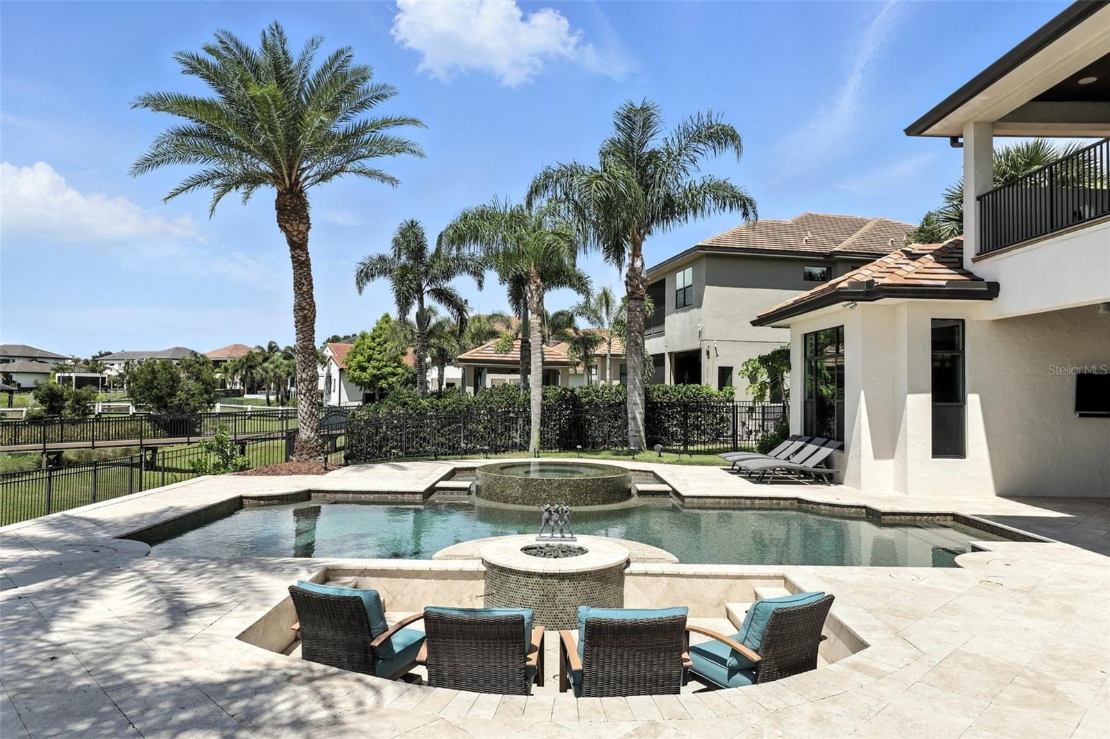 CASA DEL LAGO REP - Residential