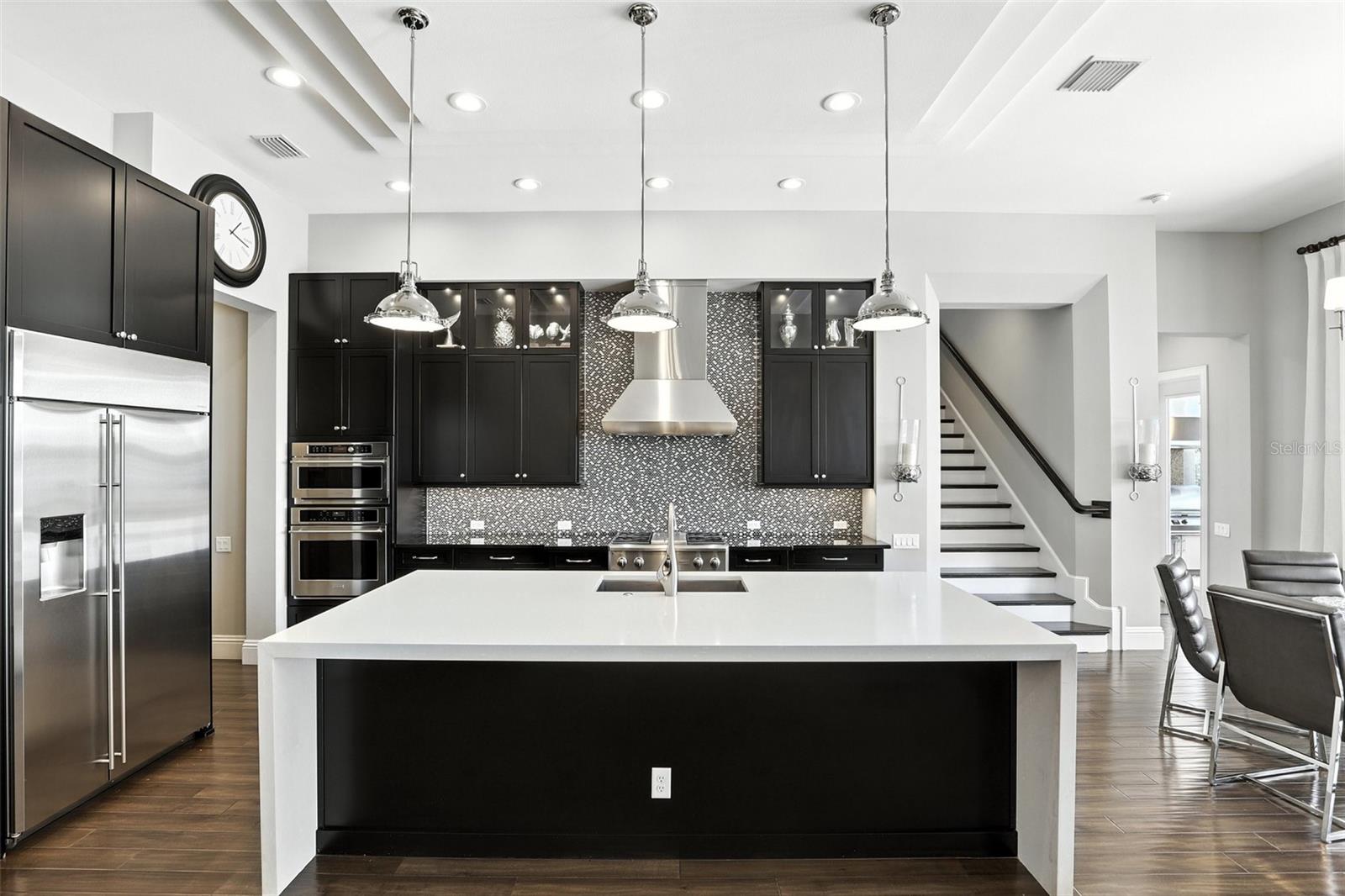 CASA DEL LAGO REP - Residential